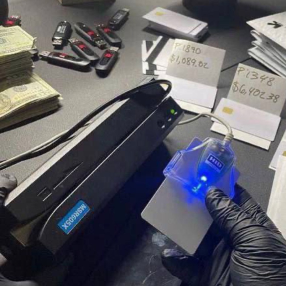 IYKYK - Clones !! 📲 @emvmotion {clone.cards.for.sale}